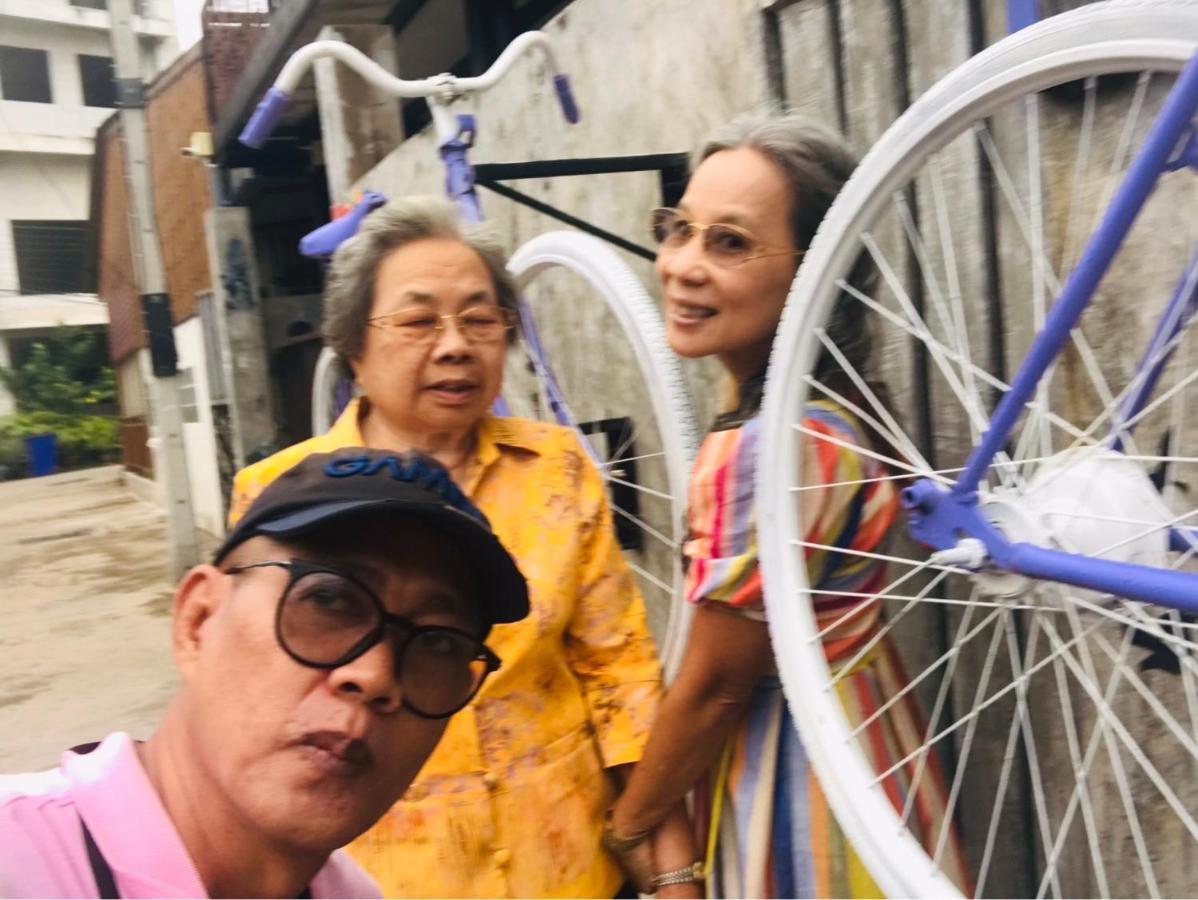 Solarcell Walking Street Homestay - โซล่าเซลล์ถนนคนเดินโฮมสเตย์ Ban Nong Nam Khan Εξωτερικό φωτογραφία