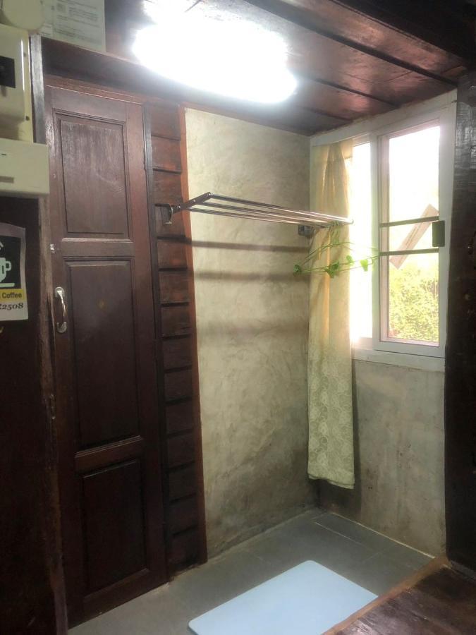 Solarcell Walking Street Homestay - โซล่าเซลล์ถนนคนเดินโฮมสเตย์ Ban Nong Nam Khan Εξωτερικό φωτογραφία