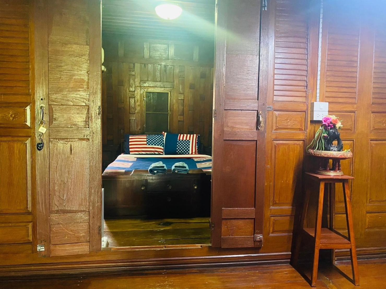 Solarcell Walking Street Homestay - โซล่าเซลล์ถนนคนเดินโฮมสเตย์ Ban Nong Nam Khan Εξωτερικό φωτογραφία